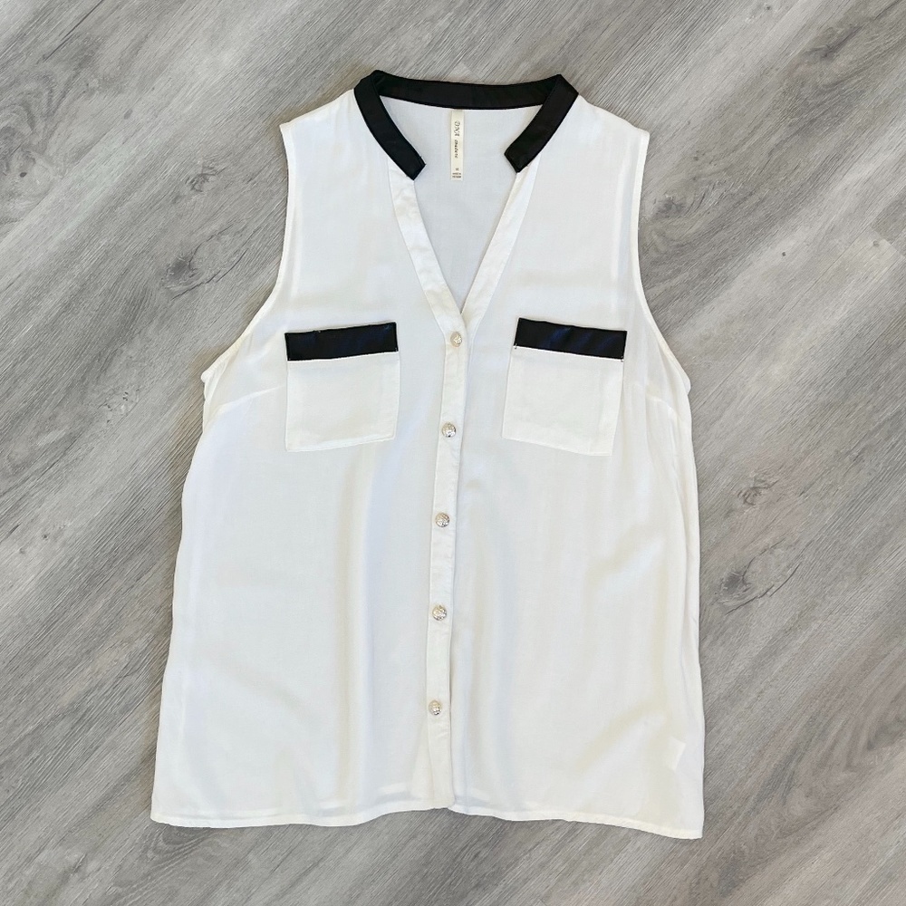 DNA Couture Black and White Sleeveless Blouse